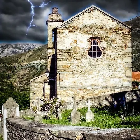 Nuits Magiques Au Village Entre Et Montagnes