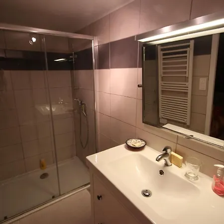 Nuits Magiques Au Village Entre Et Montagnes Séjour à la campagne