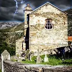 Nuits Magiques Au Village Entre Et Montagnes