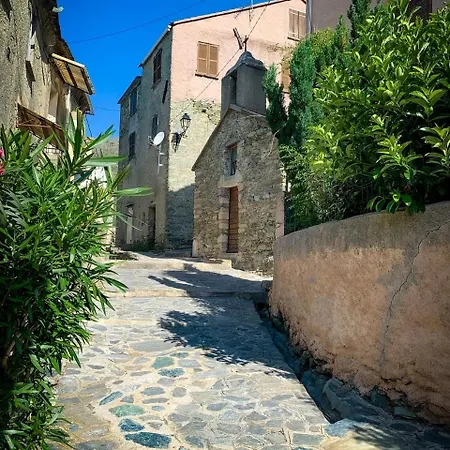 Nuits Magiques Au Village Entre Et Montagnes Country house
