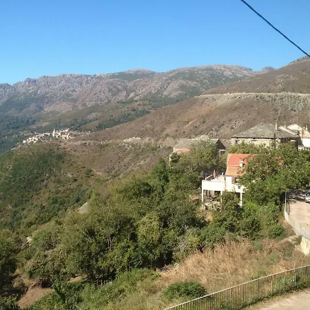 Landhaus Nuits Magiques Au Village Entre Et Montagnes Bigorno